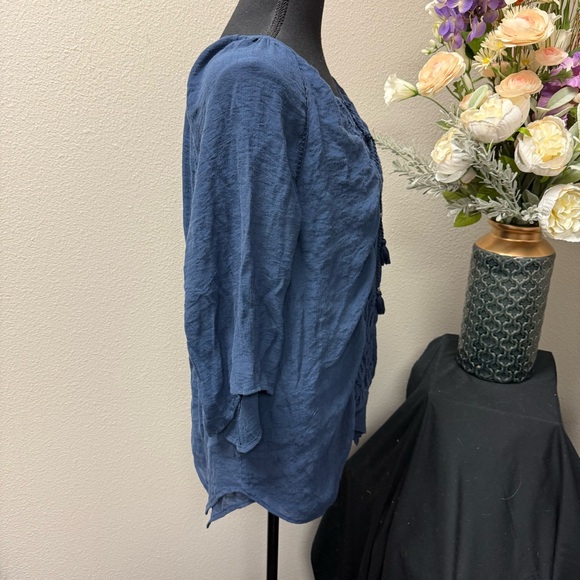 Valerie Stevens Navy Lace Front Blouse Women’s Large - Picture 4 of 7